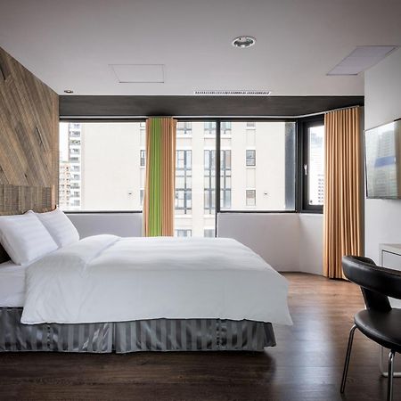 Calligraphy Greenway Hotel Taichung Exterior photo